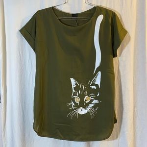 Beautiful Green Blouse with a Cat print. Size Small